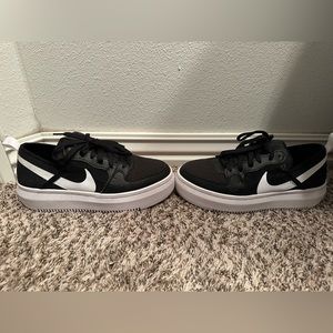 Nike Court Vision Alta